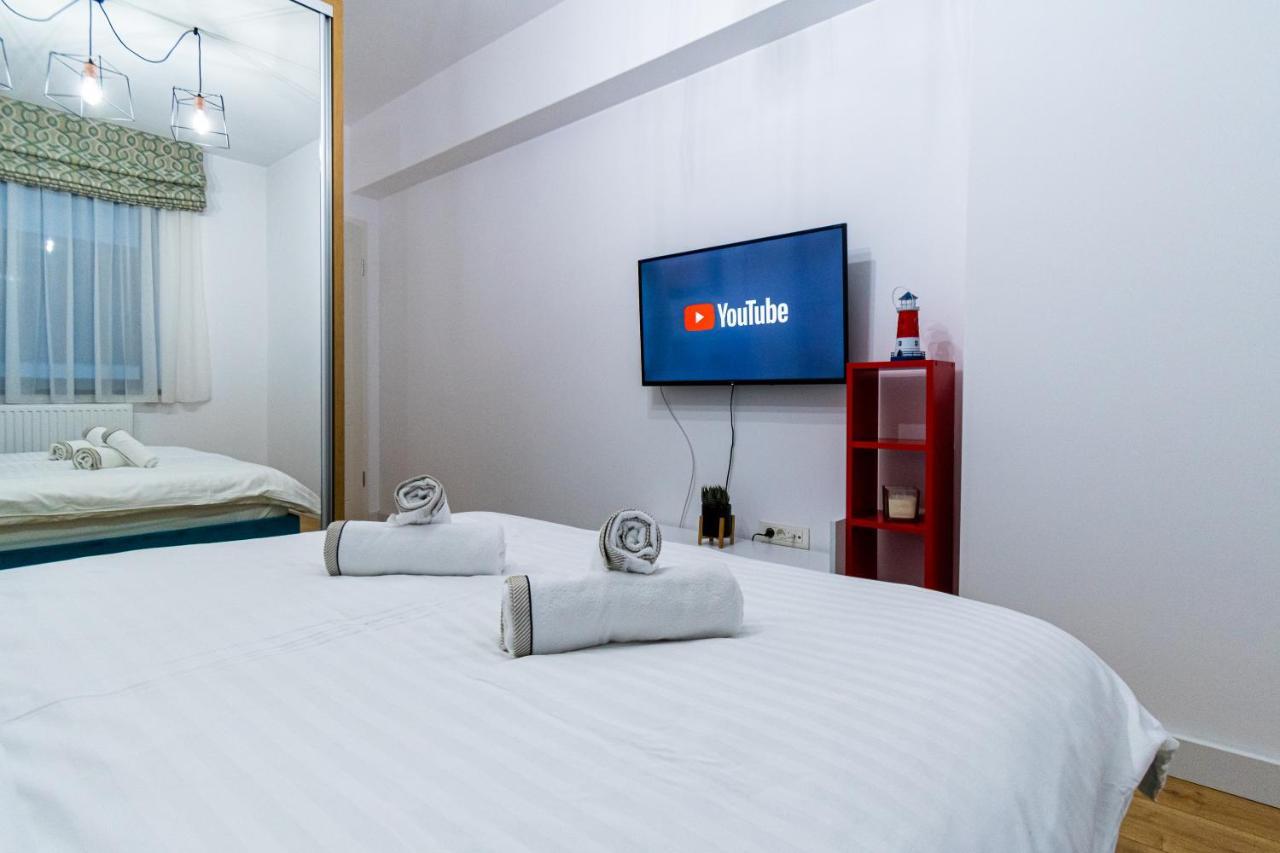 Lighthouse Central Apt With Unique Views Of The Fortress, Free Parking, 5 Min By Car From The Old Town Braşov Exterior foto